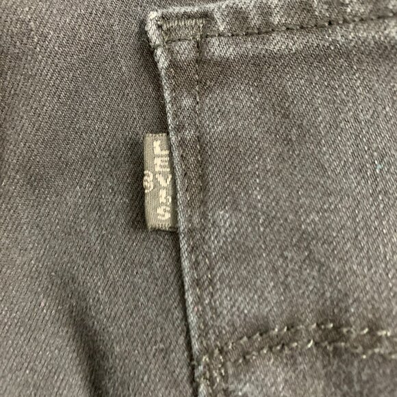 Levi’s Premium Women’s 721 High-Rise Black Skinny Jeans – Classic Slim Fit Denim - Picture 8 of 10